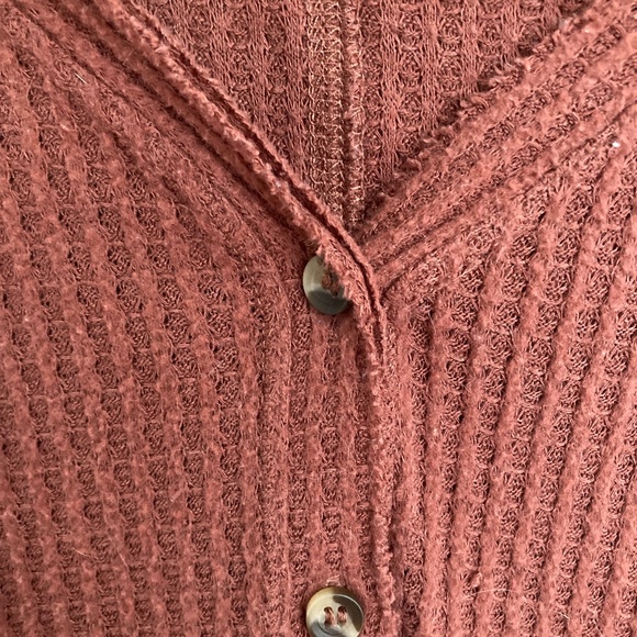 Cardigan - Picture 2 of 4